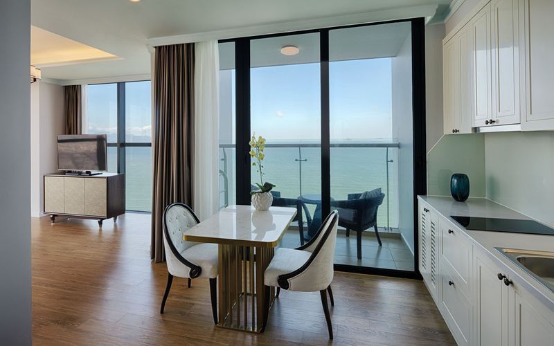 Khách sạn Vinpearl Beachfront Nha Trang