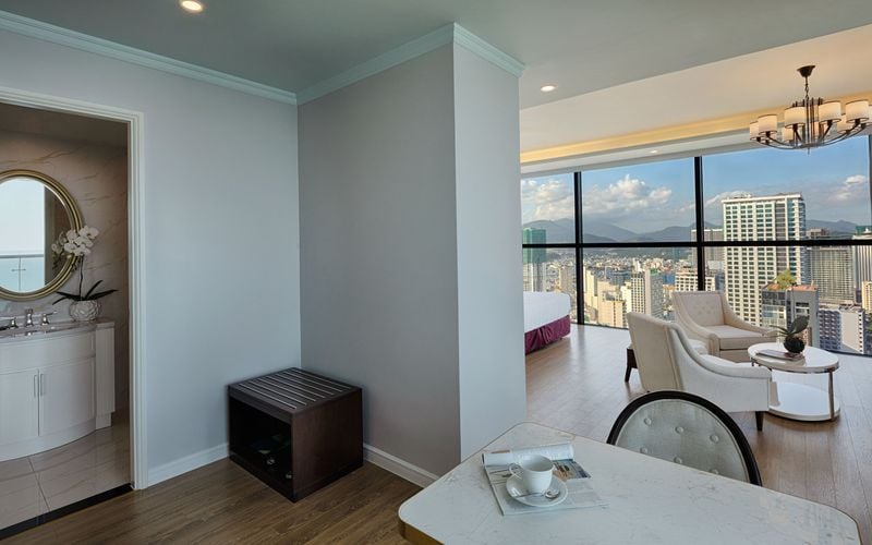 Khách sạn Vinpearl Beachfront Nha Trang
