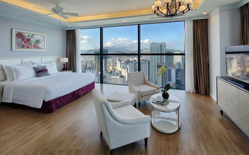 Khách sạn Vinpearl Beachfront Nha Trang