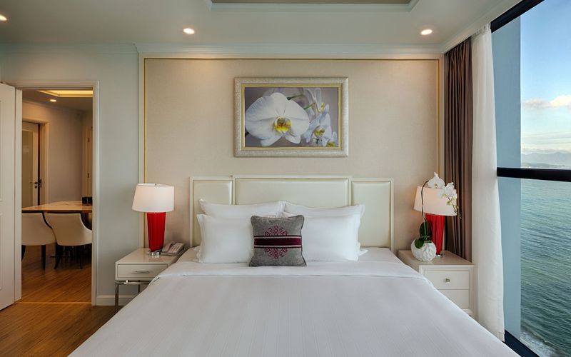 Khách sạn Vinpearl Beachfront Nha Trang
