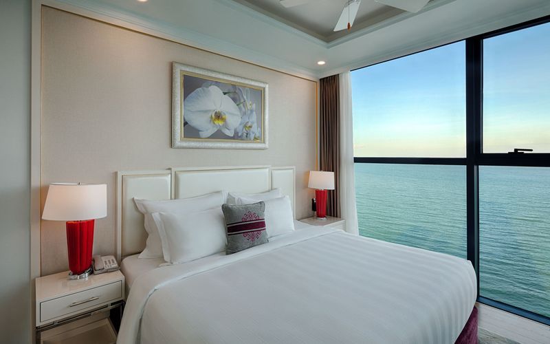 Khách sạn Vinpearl Beachfront Nha Trang