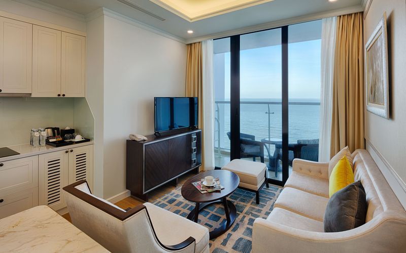 Khách sạn Vinpearl Beachfront Nha Trang