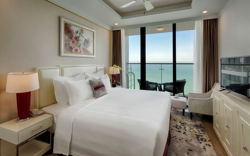 Khách sạn Vinpearl Beachfront Nha Trang