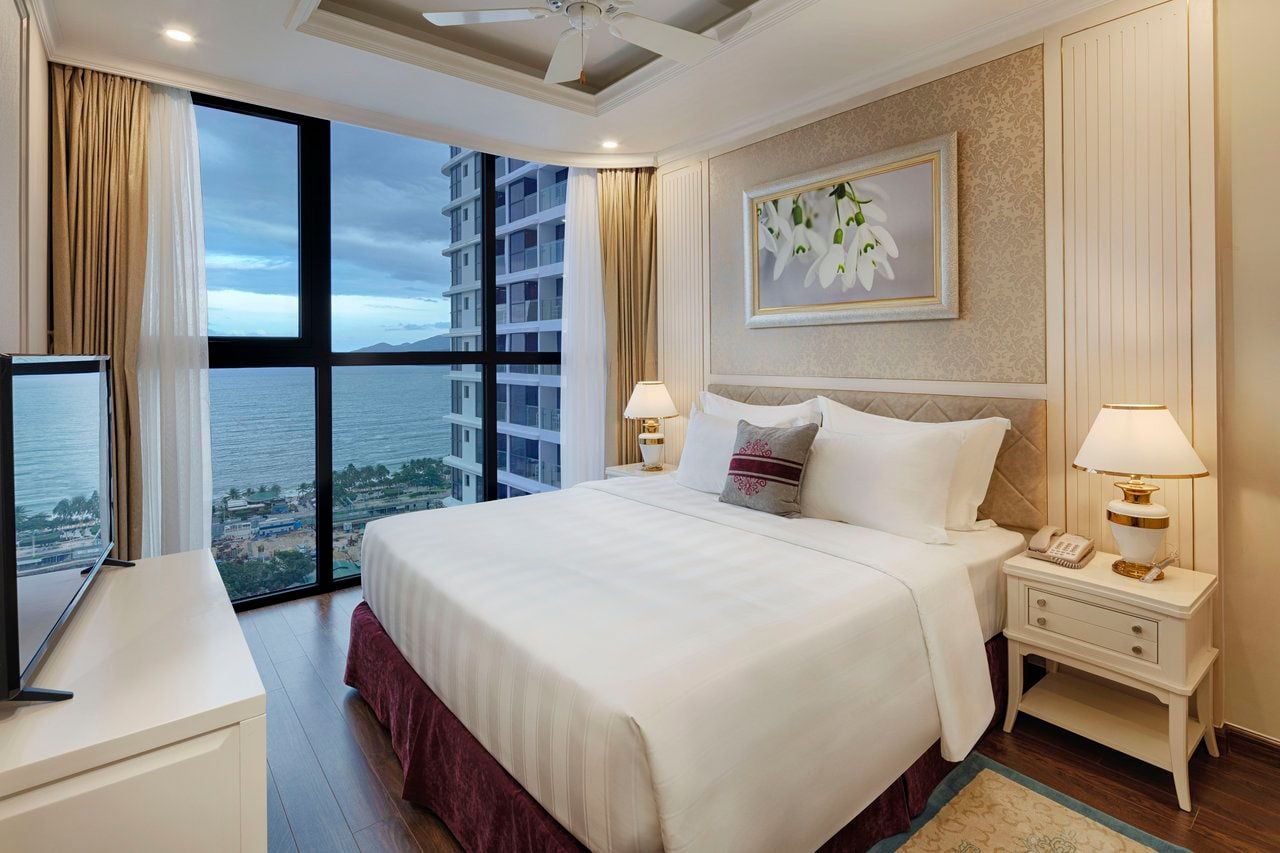 Melia Vinpearl Empire Nha Trang