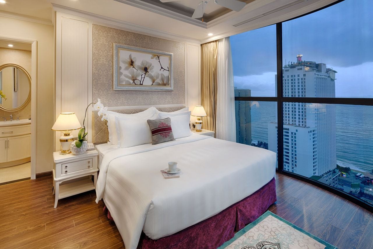 Melia Vinpearl Empire Nha Trang