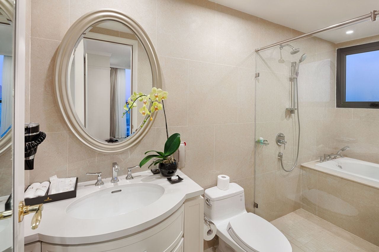 Melia Vinpearl Empire Nha Trang