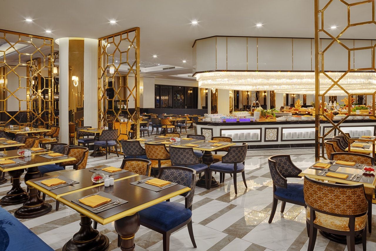 Melia Vinpearl Empire Nha Trang