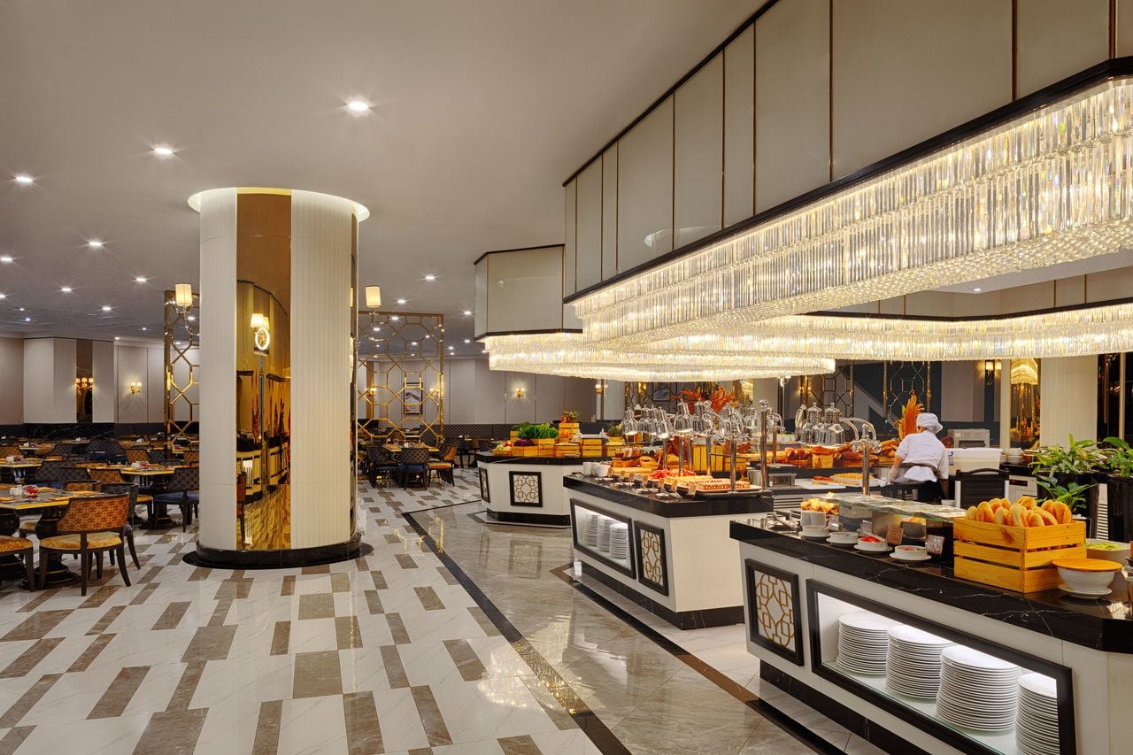 Melia Vinpearl Empire Nha Trang