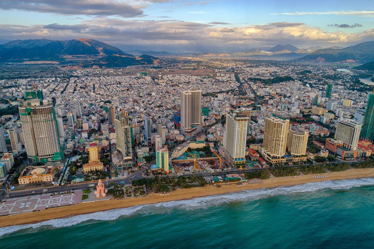Melia Vinpearl Empire Nha Trang