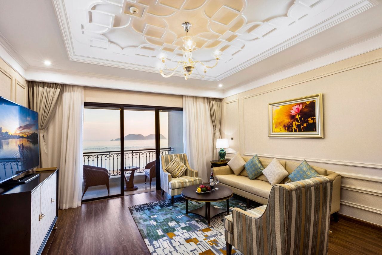 Melia Vinpearl Cua Hoi Beach Resort