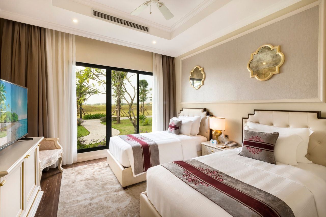 Melia Vinpearl Cua Hoi Beach Resort