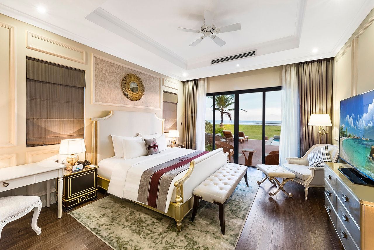 Melia Vinpearl Cua Hoi Beach Resort