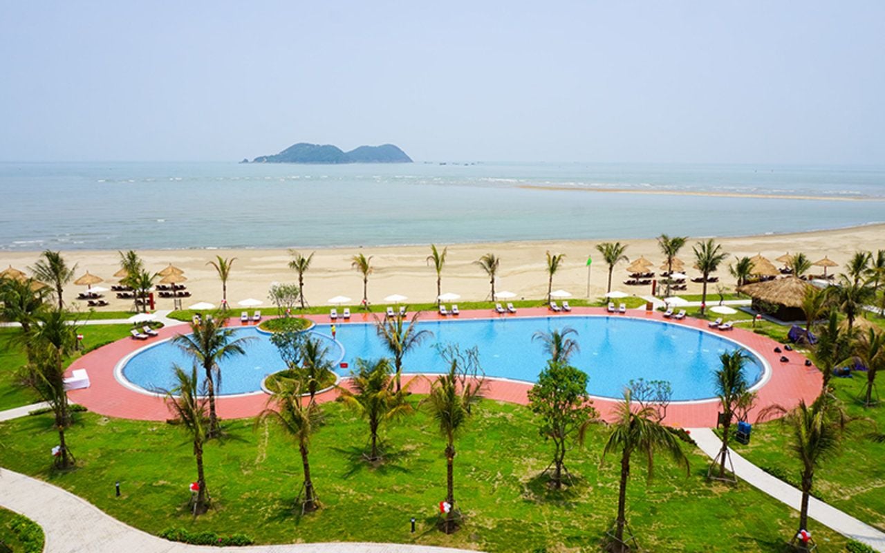 Melia Vinpearl Cua Hoi Beach Resort