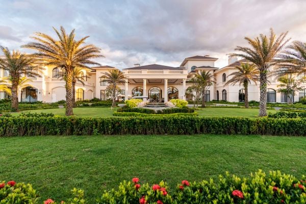 Melia Vinpearl Discovery Greenhill Phú Quốc