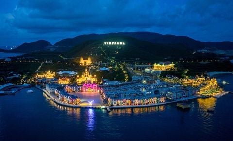 Vé cáp treo Vinpearl Harbour Nha Trang