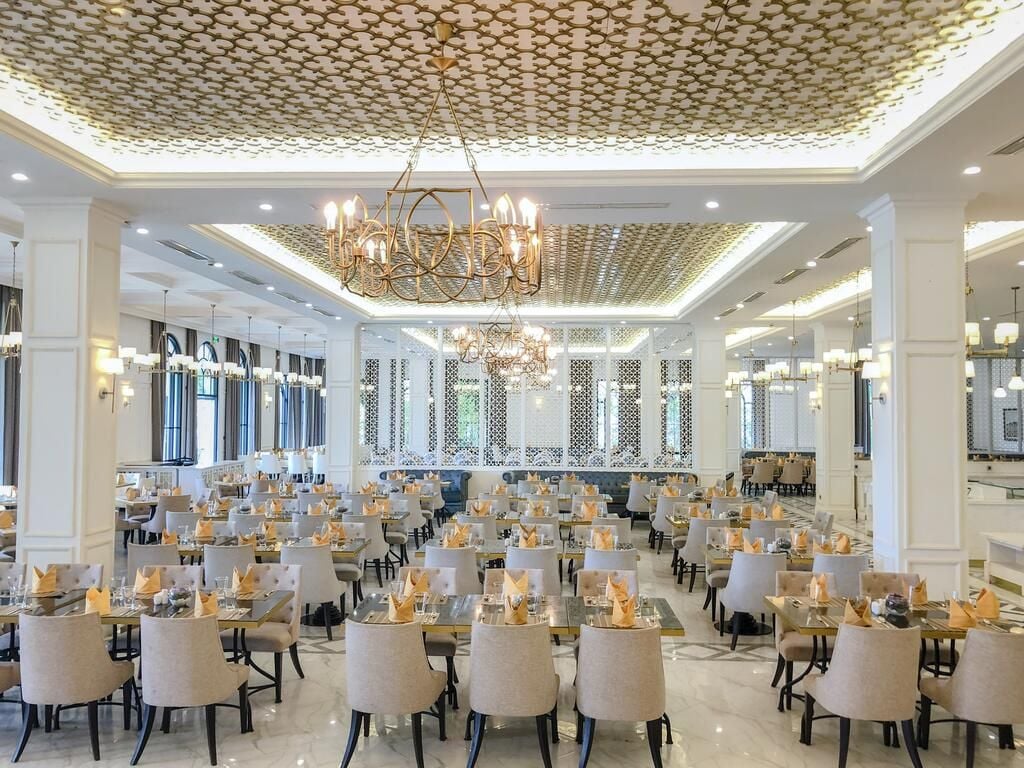 Melia Vinpearl Cam Ranh Beach Resort