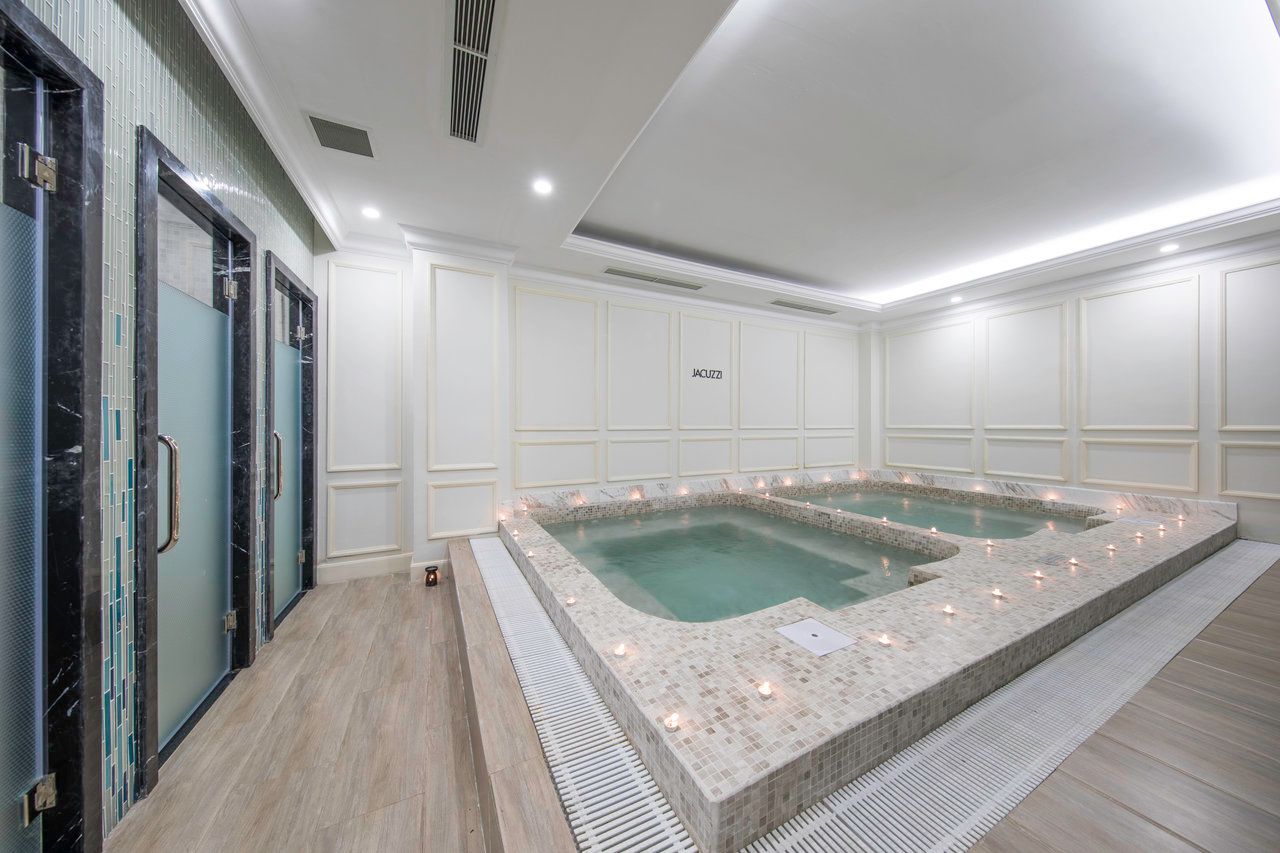 Melia Vinpearl Cam Ranh Beach Resort