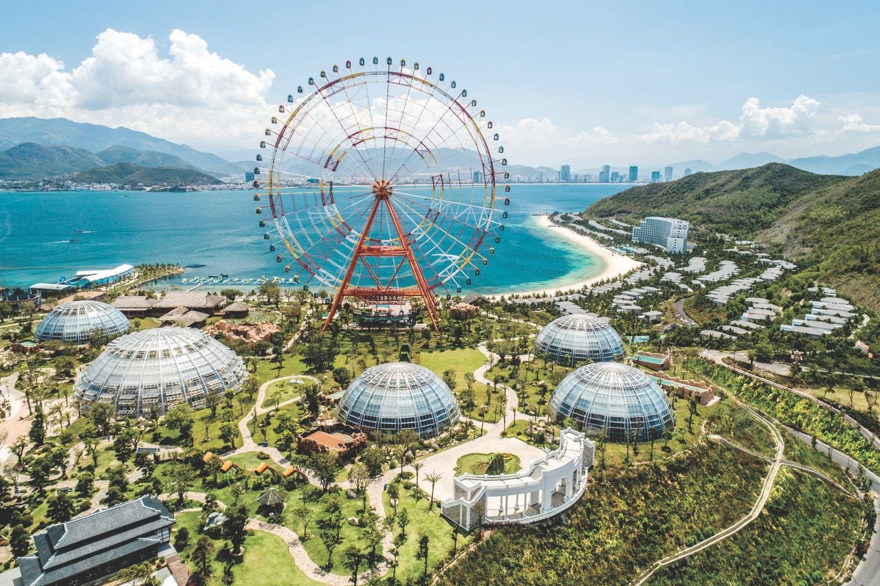 Melia Vinpearl Cam Ranh Beach Resort
