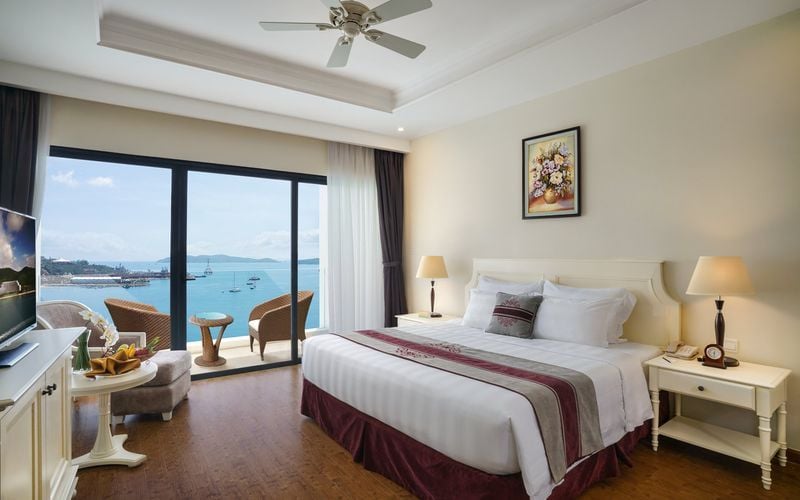 Vinpearl Nha Trang Bay Resort & Spa