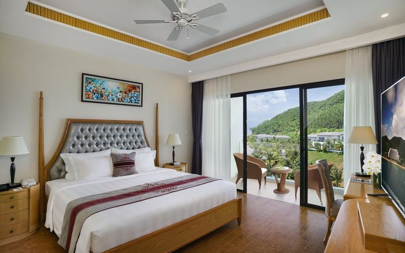 Vinpearl Nha Trang Bay Resort & Spa
