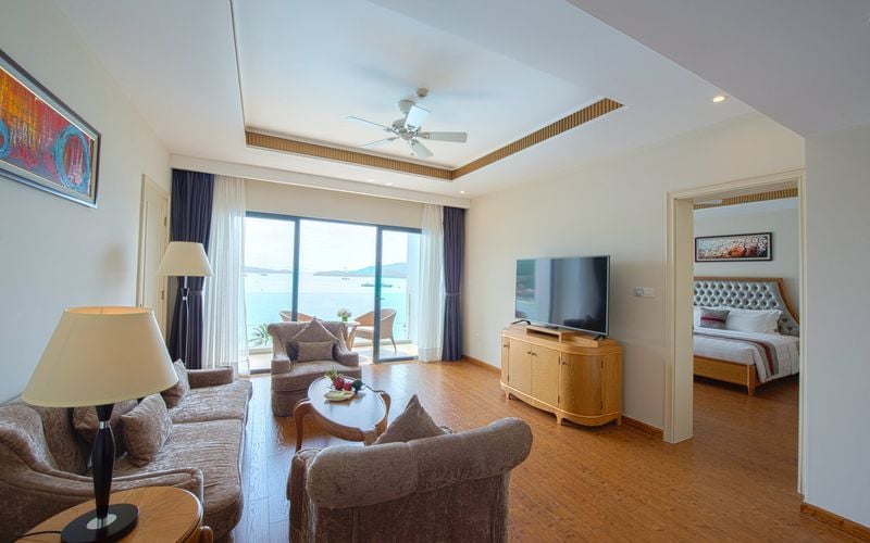 Vinpearl Nha Trang Bay Resort & Spa