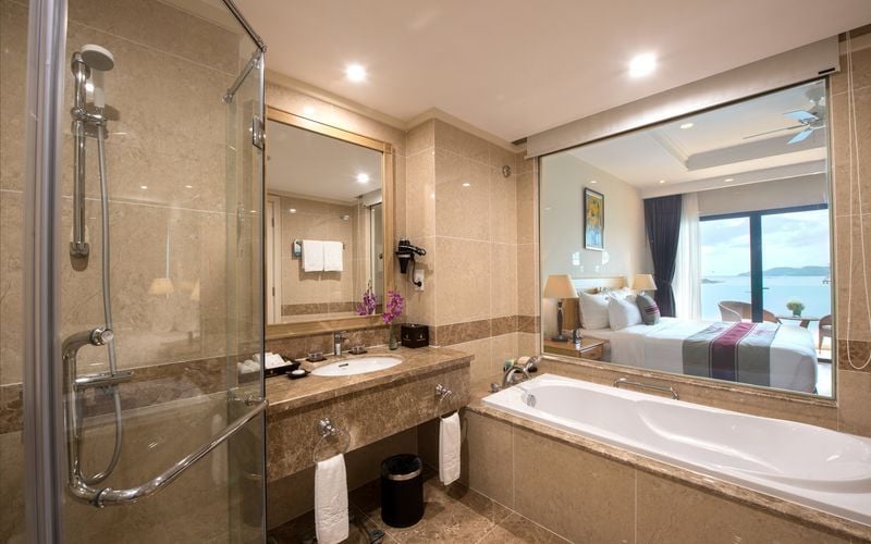 Vinpearl Nha Trang Bay Resort & Spa