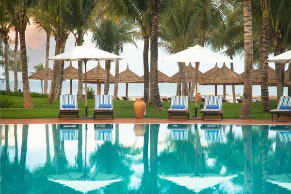 Hồ bơi tại Vinpearl Resort & Spa Phú Quốc
