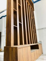 Lam vách ngăn phòng khách và bếp kết hợp tủ tivi - loại bảng lớn 10cmx20cm