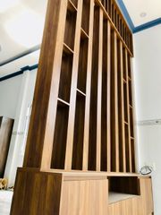 Lam vách ngăn phòng khách và bếp kết hợp tủ tivi - loại bảng lớn 10cmx20cm