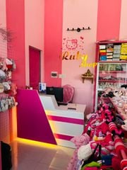 Hoàn thiện bàn lễ tân - quầy thu ngân thu Shop Ruby Kid  - Cam Ranh