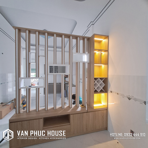 THI CÔNG - BÀN GIAO NỘI THẤT BẾP - VÁCH LAM KẾT HỢP TỦ TIVI - ANH TRÍ - X. CAM THÀNH NAM - TP. CAM RANH