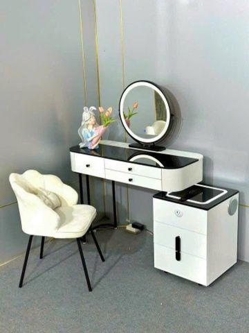 BÀN TRANG ĐIỂM NHẬP KHẨU - VPO3