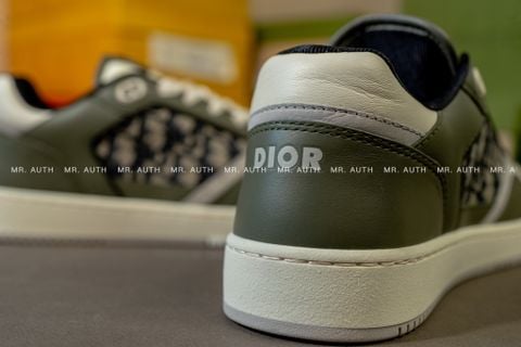  Dior B27 Low-Top Sneaker. 