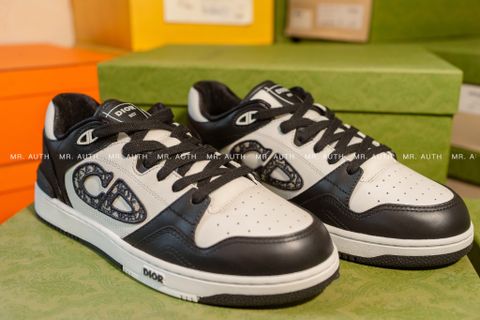  Dior B57 Low-Top Sneaker 