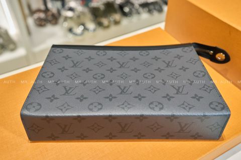  Louis Vuitton Pochette Voyage MM. 