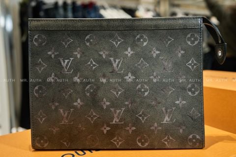  Louis Vuitton Pochette Voyage MM Pouch 