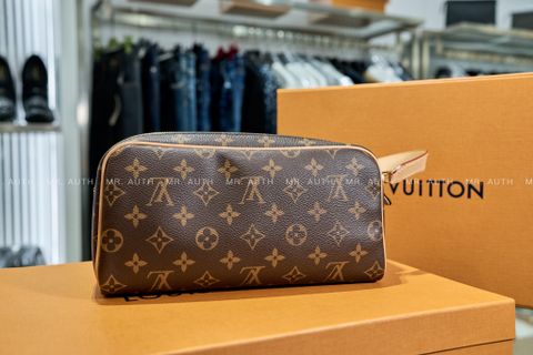  Louis Vuitton Toilet Dopp Kit Pouch 