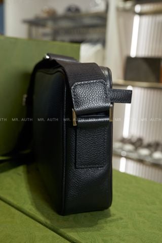  Prada Black Leather Shoulder Bags. 