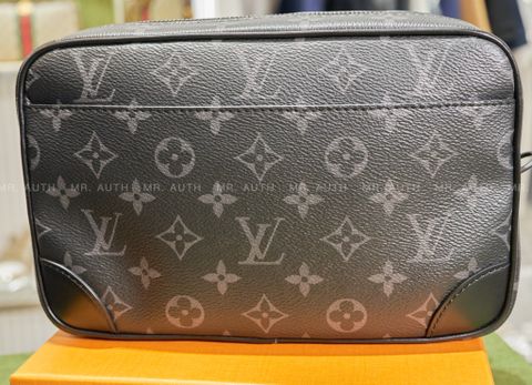  Louis Vuitton Pochette Kasai Pouch 