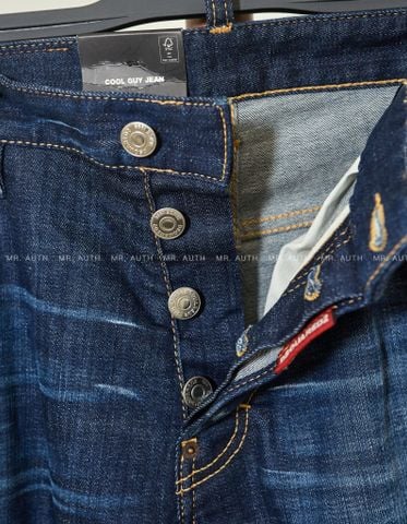  Dsquared2 Coolguy Jeans. 