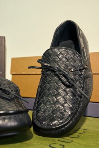  Bottega Veneta Fiandra Intrecciato Leather Slipper 