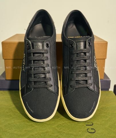 Saint Laurent Sneaker. 