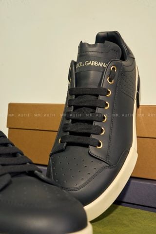  Dolce & Gabbana Sneakers. 