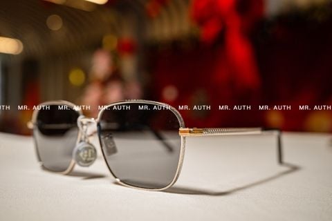  Dior Sunglasses. 