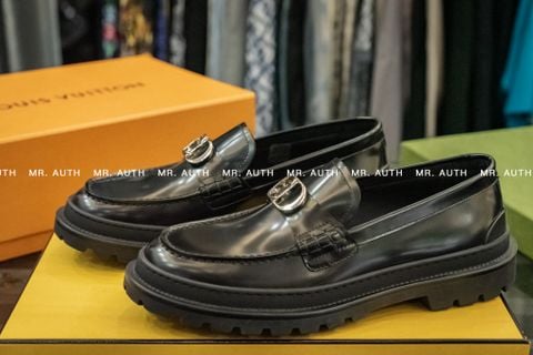  Dior Explorer Loafer 