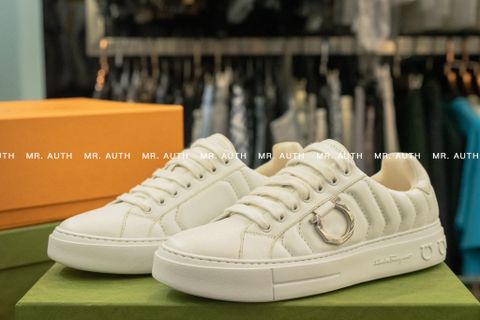  Salvatore Feragamo White Leather Sneakers 