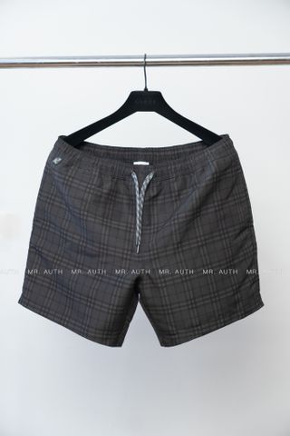  Quần Burberry Martin Checked Swim Short. 