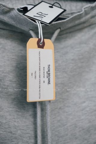  Quần Thom Browne Medium Plain Weave Suiting 4-Bar Shorts. 