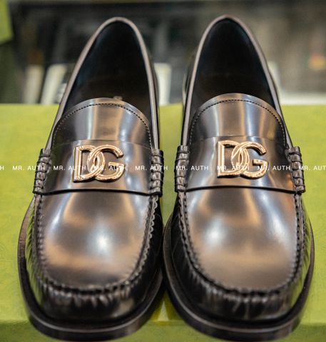  Dolce & Gabbana Brushed calfskin loafers 
