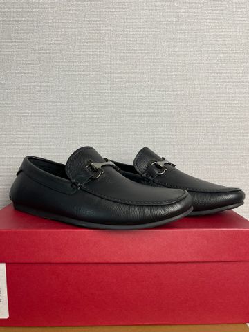 Giày Salvatore Ferragamo Driver With Gancini Ornament. 